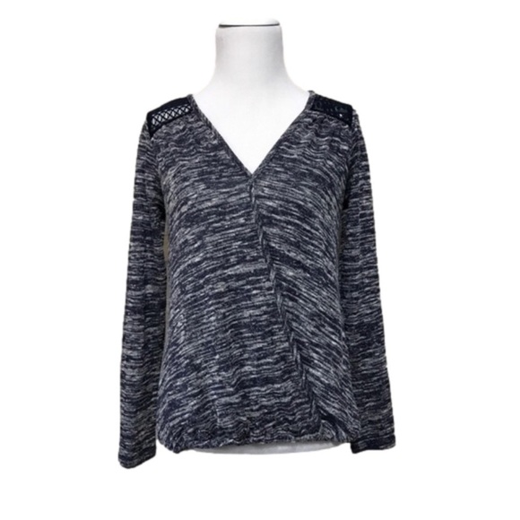 Maurices marled knit cut-out lace trim mock wrap XS top - Picture 1 of 9
